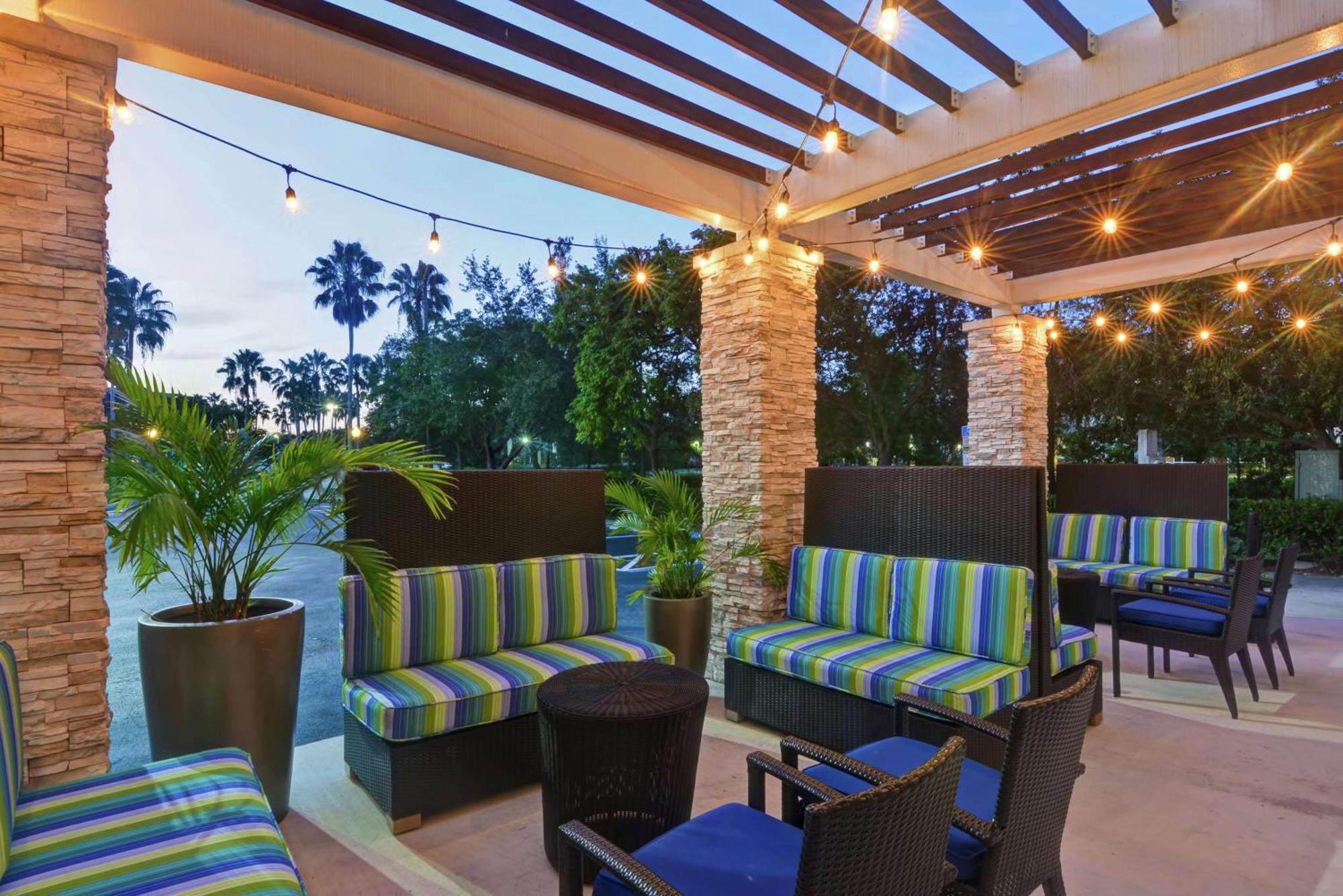 Home2 Suites By Hilton Miramar Ft. Lauderdale Екстер'єр фото